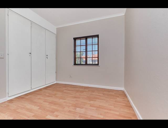 2 BEDROOM APARTMENT TO LET IN SANDOWN